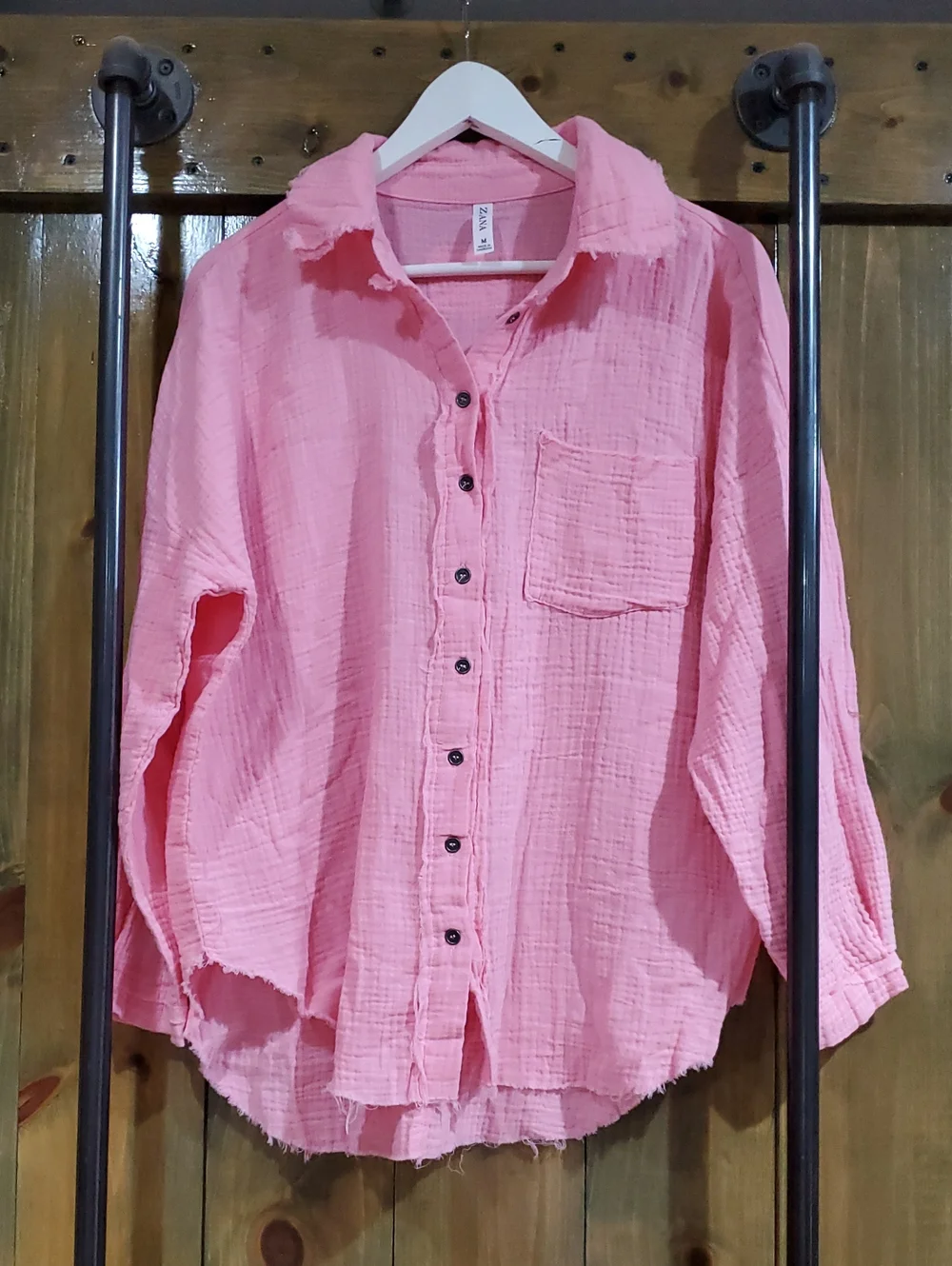 Casual Pink Button-Up Shirt - Zenana NWOT Resort Vacay Everyday Streetwear - Picture 1 of 8
